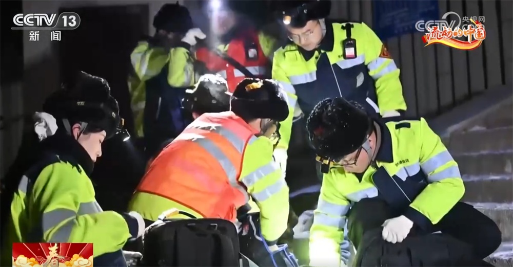 他们用“实干”守护万家团圆、能源保供、旅途平安 便民服务“不打烊”