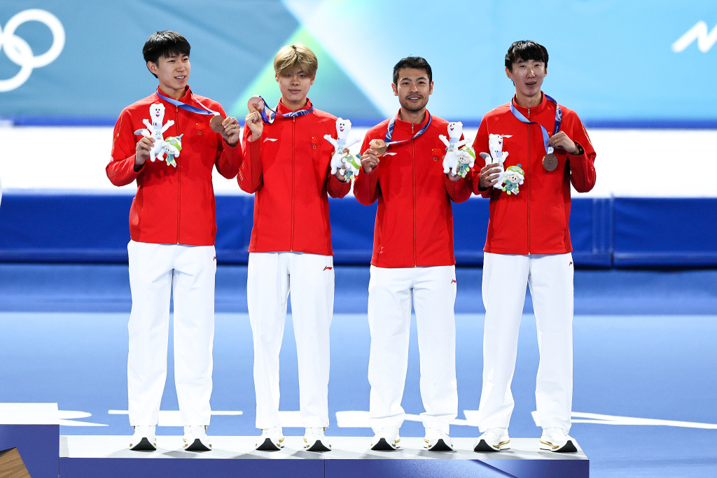 中国速度滑冰再创历史，这枚男子团体追逐铜牌有多难？