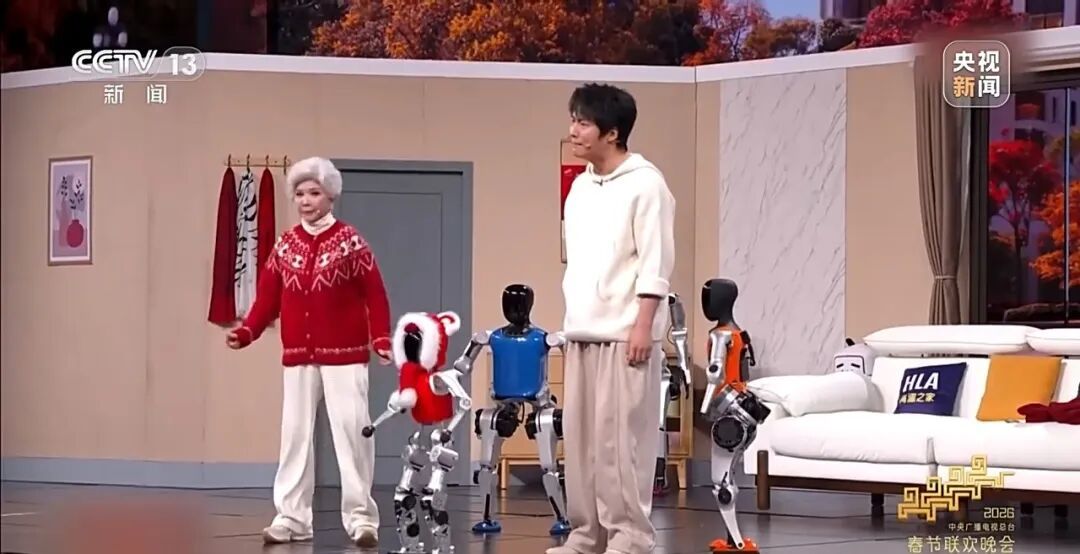 蔡明揭秘30年前春晚“机器人”天线竟然是半截筷子，回应与仿生机器人同台更多细节……