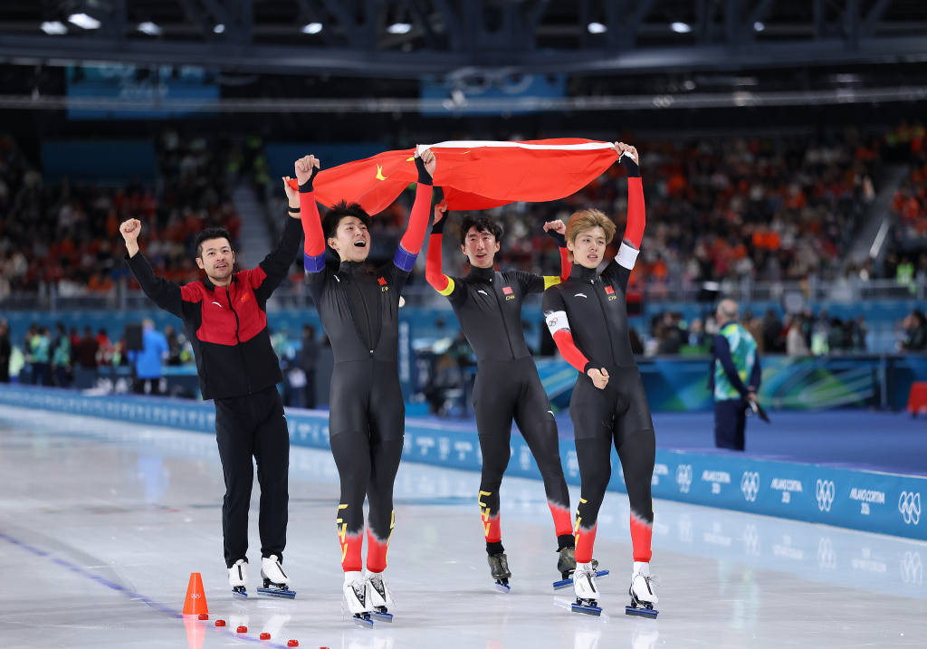 中国速度滑冰再创历史，这枚男子团体追逐铜牌有多难？