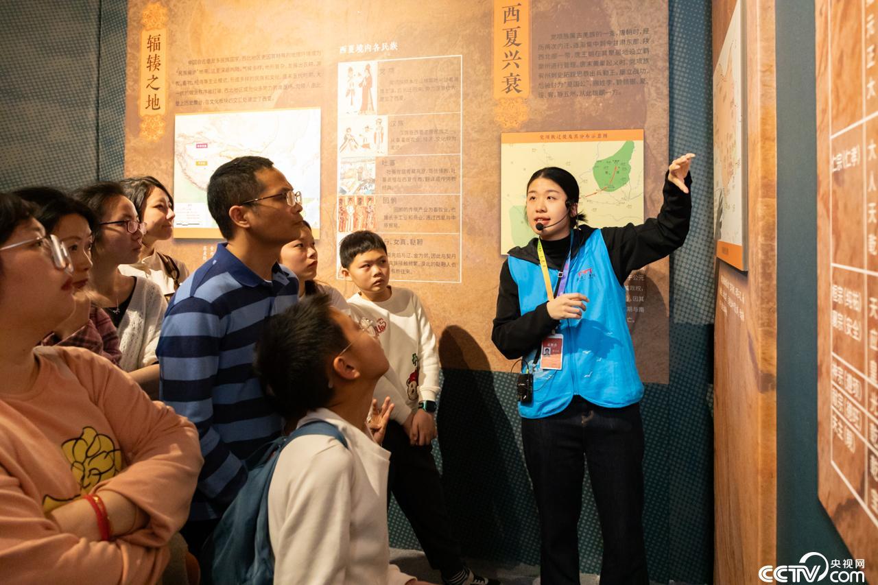 博物馆里过大年 福建博物院春节文旅热潮涌动 博物馆里过大年 福建博物院春节文旅热潮涌动