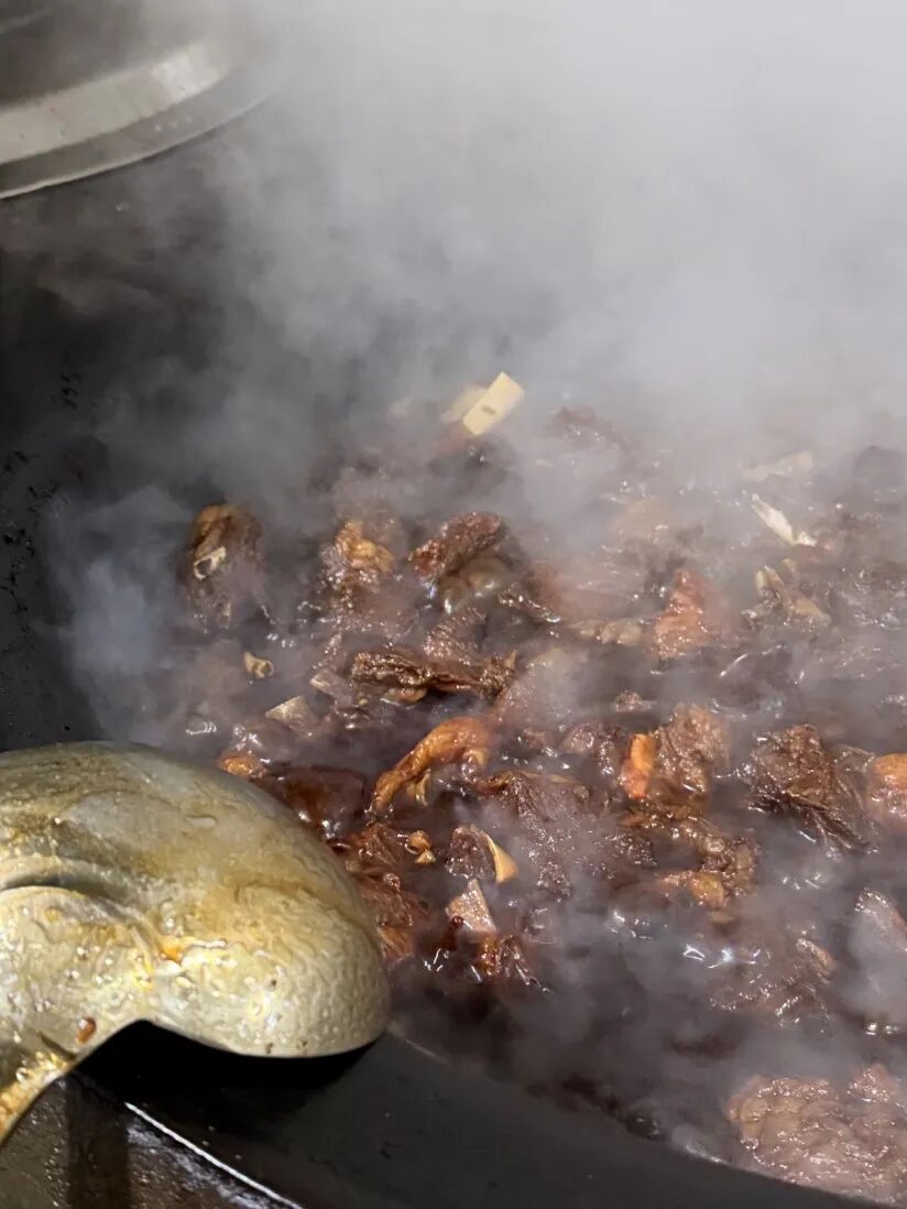 一天2000斤都不够卖!杭州这里忙得热火朝天,有人坐3小时的车赶来… 一天2000斤都不够卖!杭州这里忙得热火朝天,有人坐3小时的车赶来…