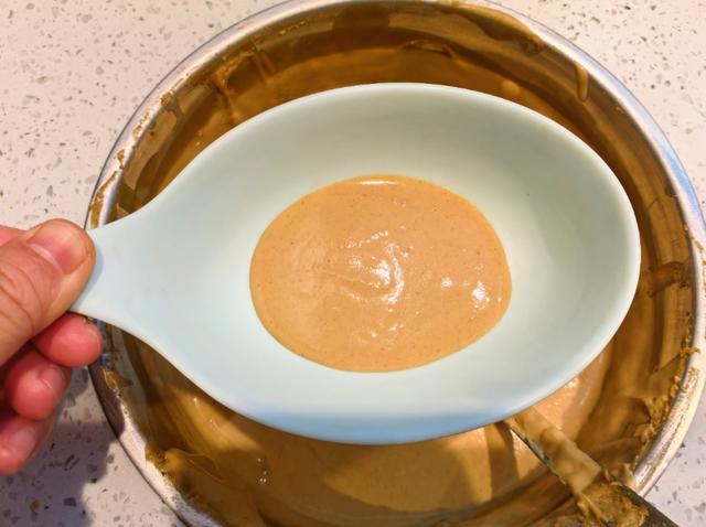 北京麻酱VS川渝油碟VS云贵蘸水，到底哪里的火锅蘸料最好吃？