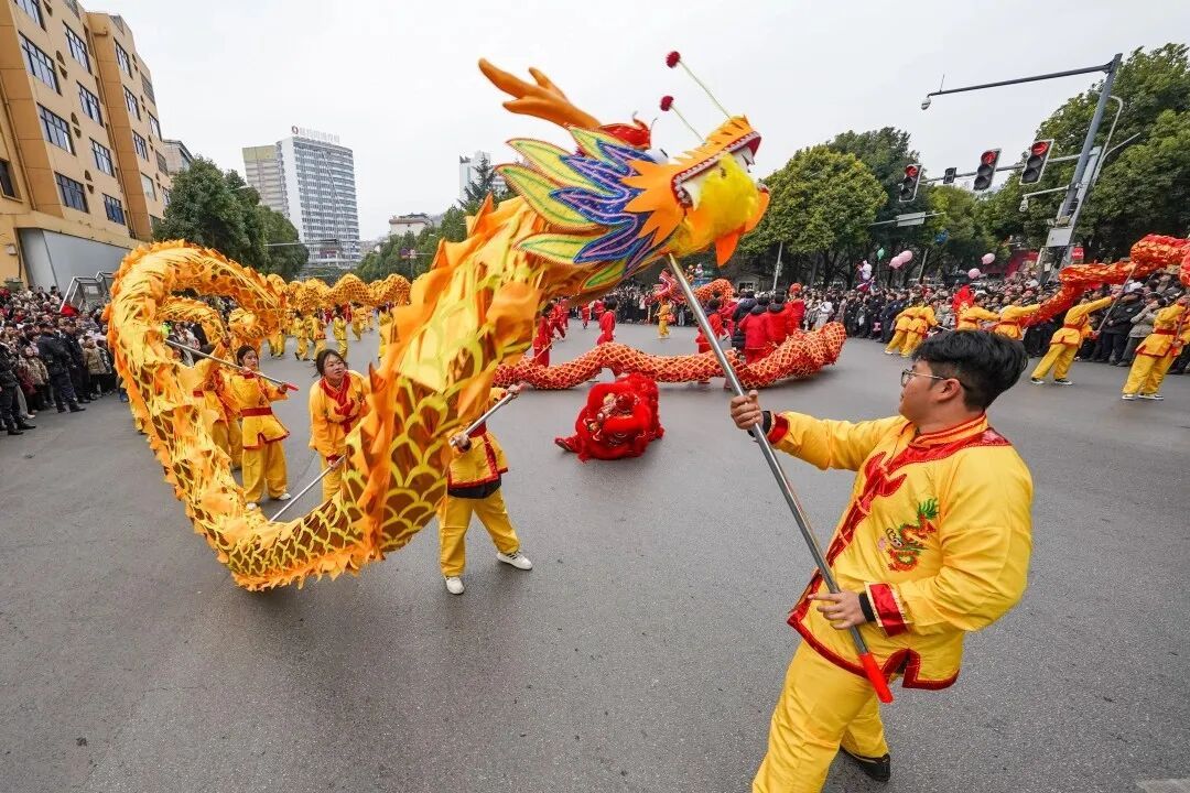 逛村市+赏非遗+品黔味,毕节新春文旅活动氛围感拉满 逛村市+赏非遗+品黔味,毕节新春文旅活动氛围感拉满