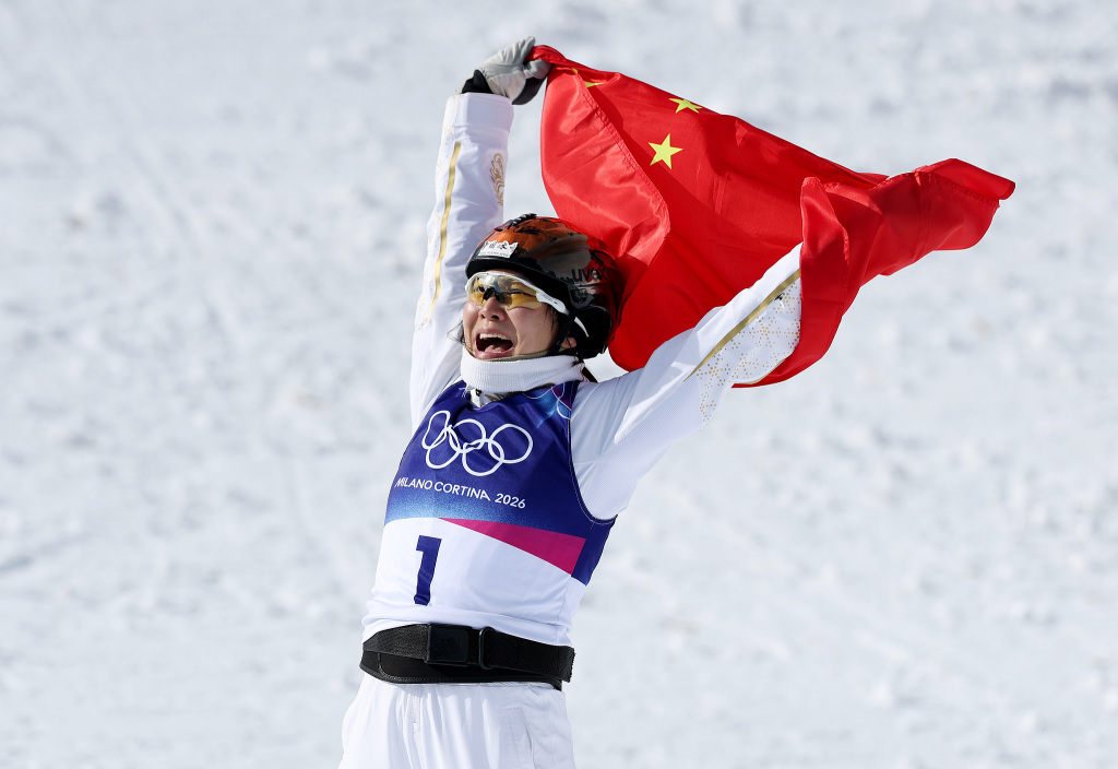 空中技巧首个卫冕冠军，这是徐梦桃对过往四年最华丽的回应