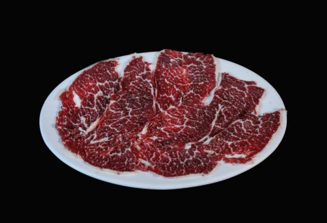 北京麻酱VS川渝油碟VS云贵蘸水，到底哪里的火锅蘸料最好吃？