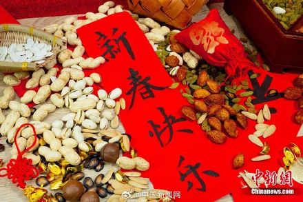 为什么中国人过年爱嗑瓜子