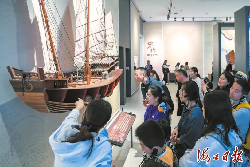 景似画 客如潮 乐满途!海口文旅市场热度持续攀升 景似画 客如潮 乐满途!海口文旅市场热度持续攀升