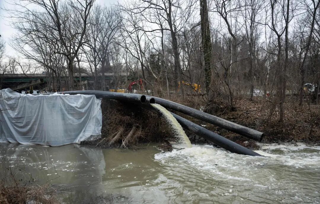 美华盛顿特区宣布进入紧急状态