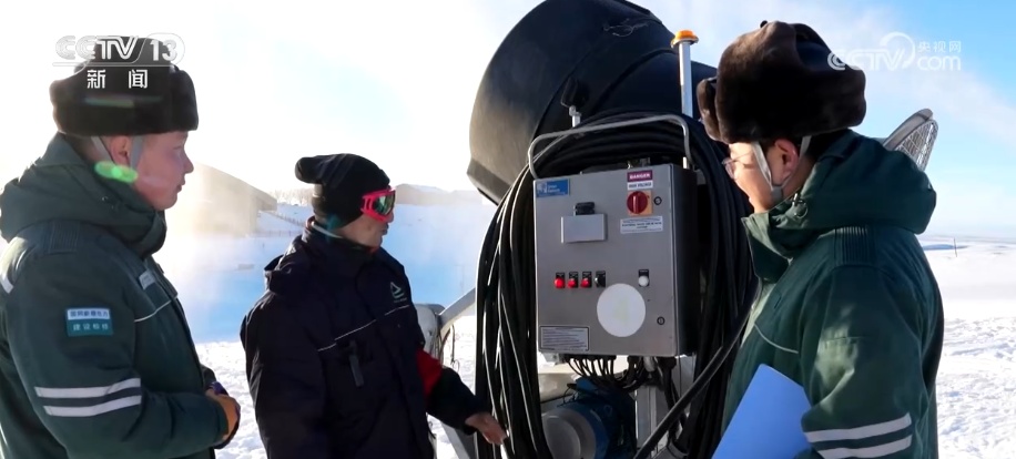 “智慧充电”续航春运绿色出行 科技赋能让游客畅游无忧 “智慧充电”续航春运绿色出行 科技赋能让游客畅游无忧