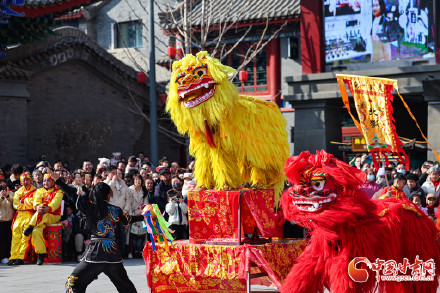 兰州：非遗闹新春 老街年味浓