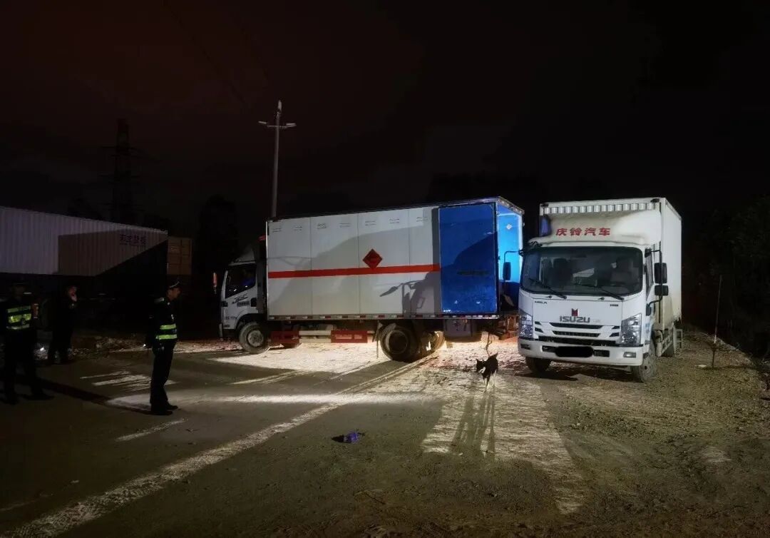 上海警方：曹某，拘留！去年12月以来已收缴1.2万余箱