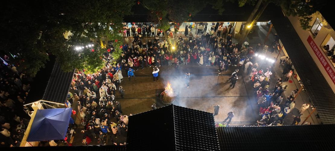 永州冷水滩：“百桌团圆宴” 暖聚八方客