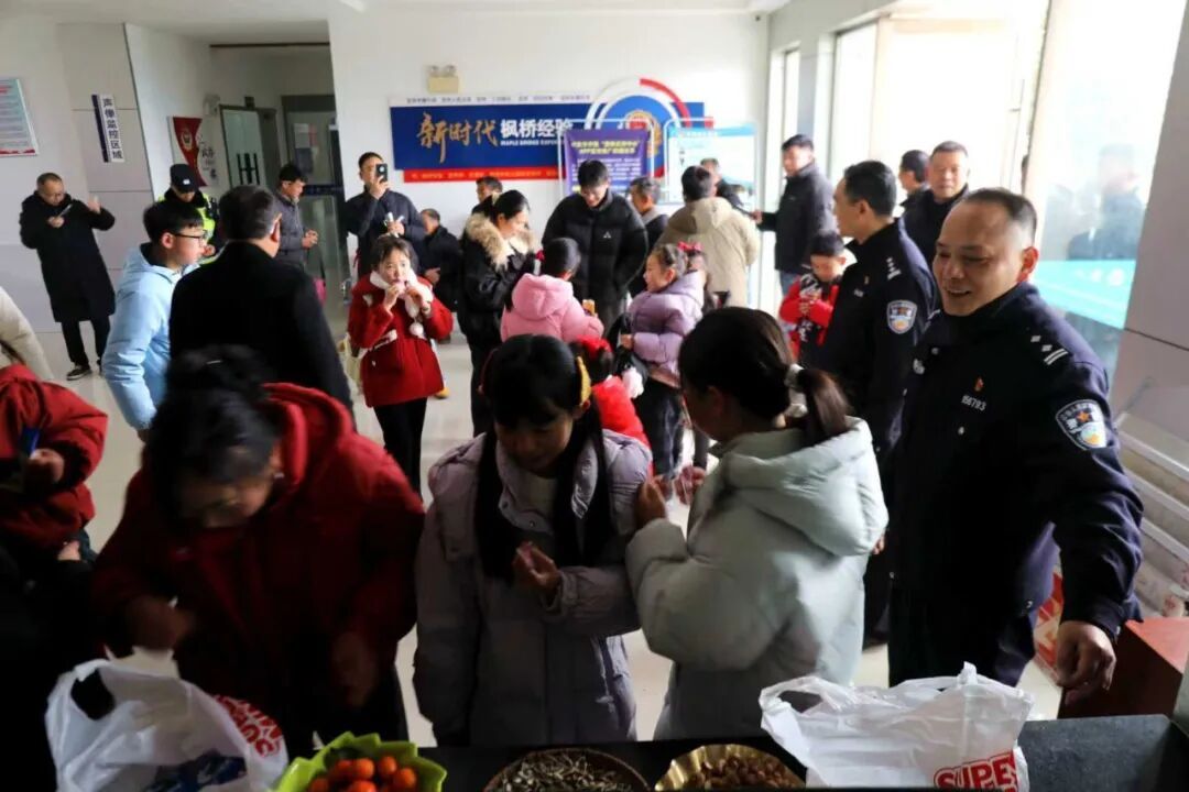 13年，13张“全家福”！