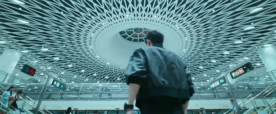 《惊蛰无声》破5亿！央视新闻专访主创团队，揭秘硬核幕后