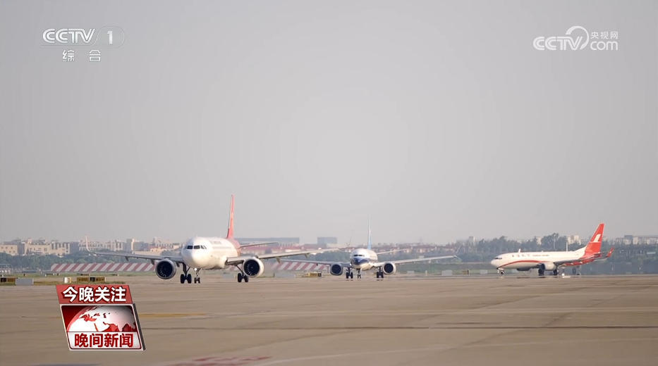 【热气腾腾中国年】绿色出行迎新春 务工客流开始返程