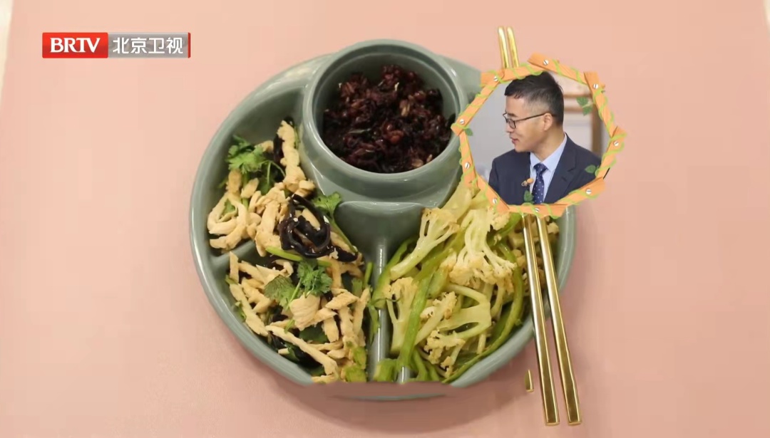 体检单上这5个“隐性指标”,比血糖重要得多,但很多人都忽视了 体检单上这5个“隐性指标”,比血糖重要得多,但很多人都忽视了