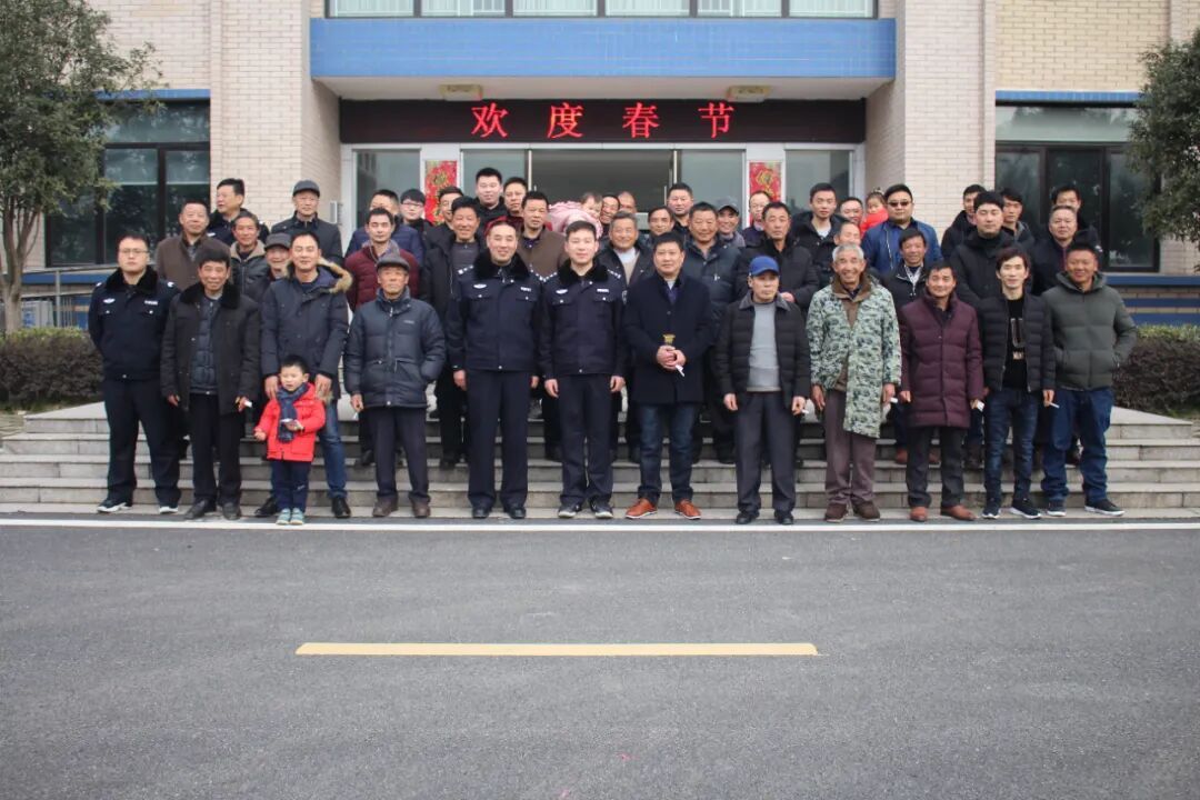 13年，13张“全家福”！