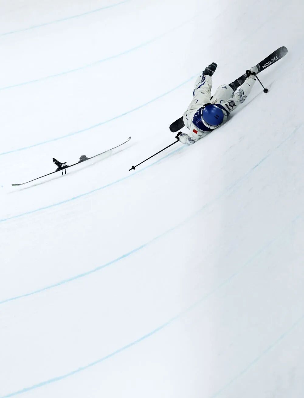 谷爱凌：抱歉，又让大家吓一跳