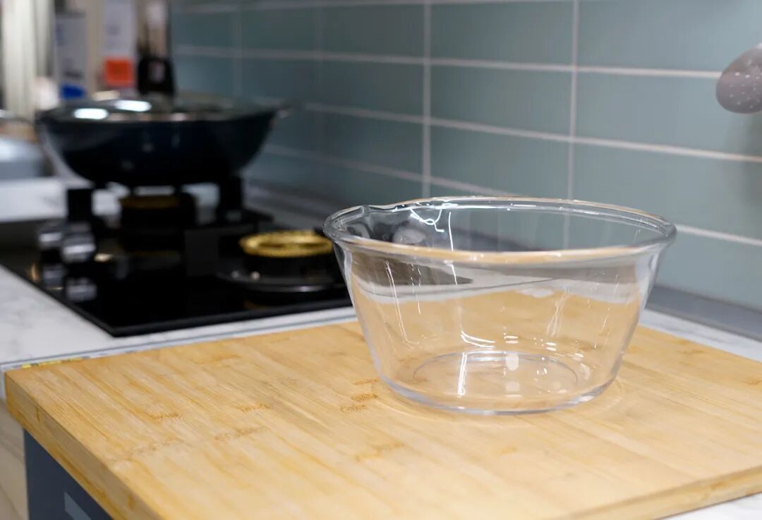 盛上热油就是“炸弹”!这种碗很多家庭都有 盛上热油就是“炸弹”!这种碗很多家庭都有