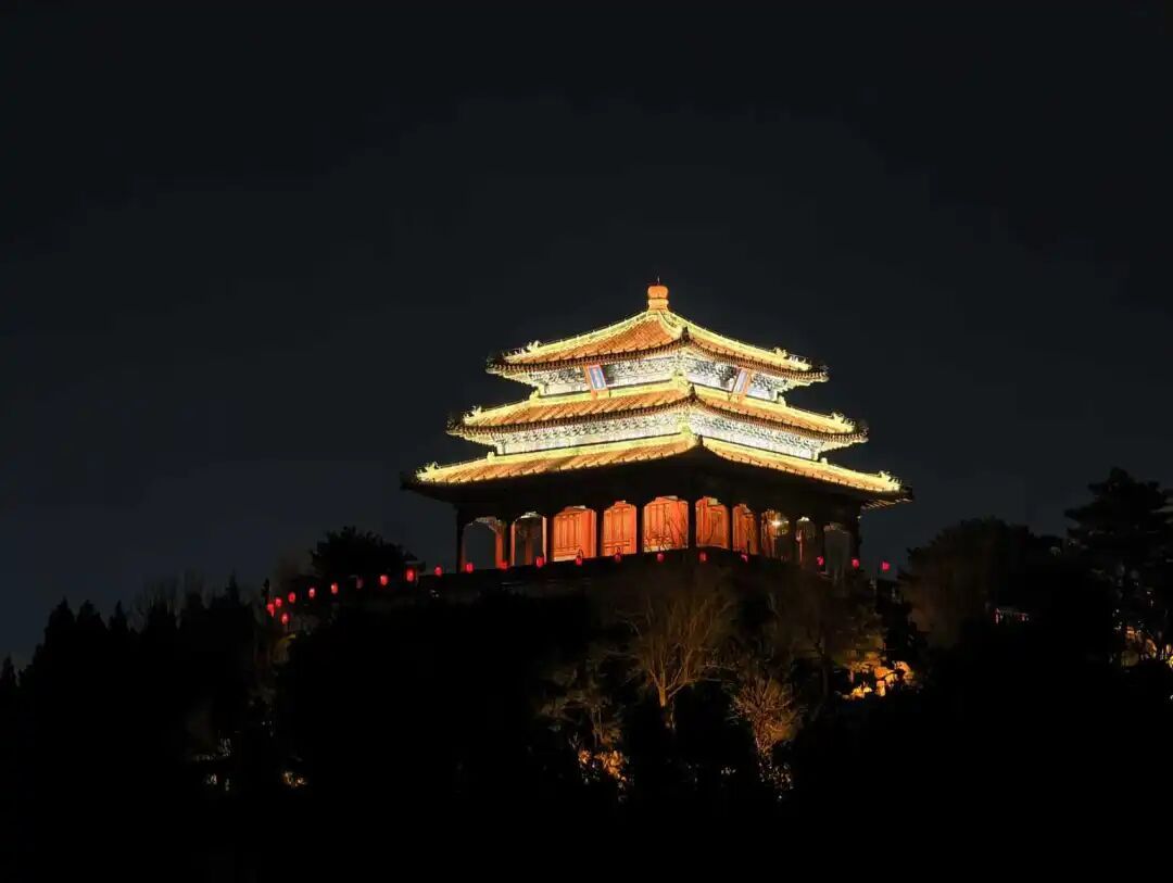 春节假期第五天，北京65.68万人次“日间赏景、夜间游园”