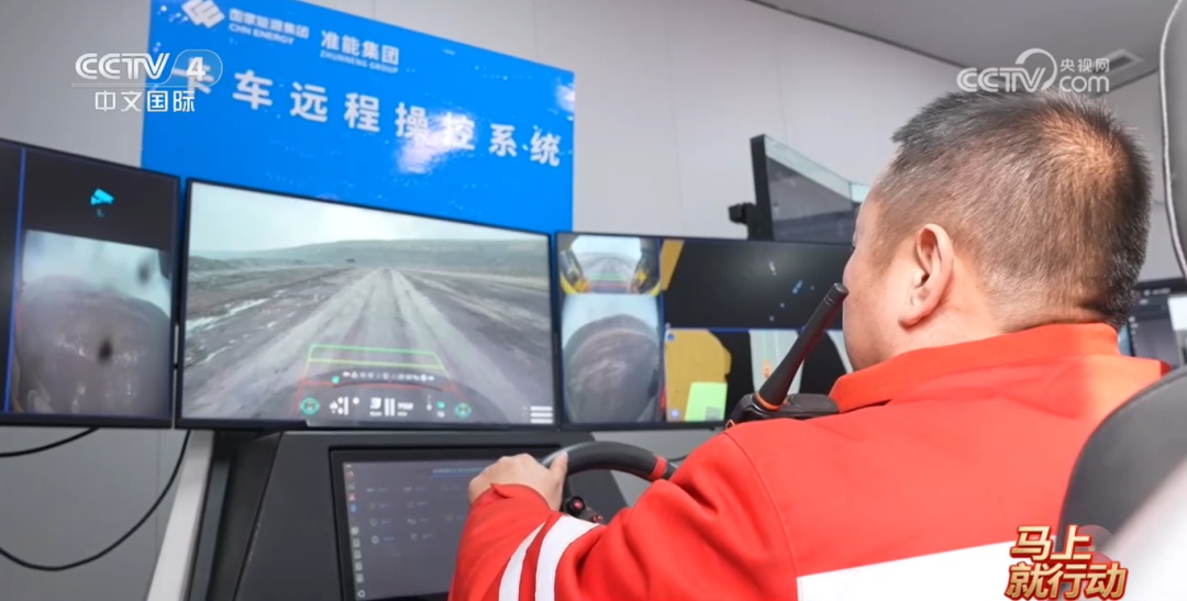 车上→室内 矿卡老司机的智能新岗位