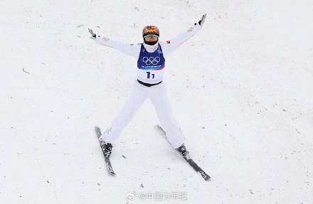 勇于挑战极限,桃心组合携手小师弟夺得铜牌 勇于挑战极限,桃心组合携手小师弟夺得铜牌