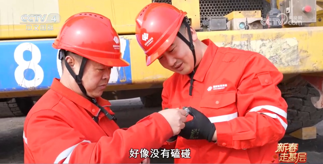 车上→室内 矿卡老司机的智能新岗位