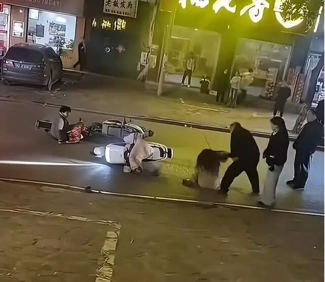 官方通报：刘某飞、韩某娜夫妻俩，已被采取刑事强制措施