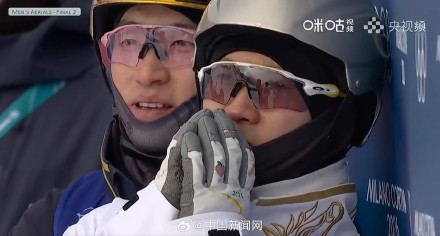 王心迪手套无名指有颗桃子 王心迪手套无名指有颗桃子