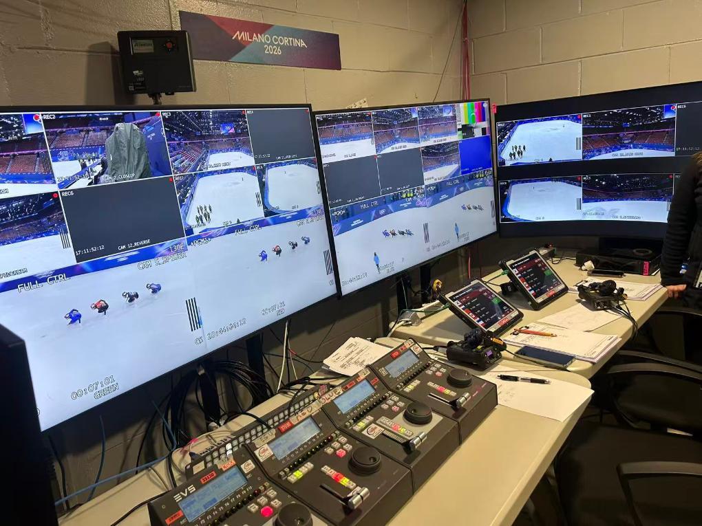 冬奥会|短道速滑主裁判身后,有双“火眼金睛” 冬奥会|短道速滑主裁判身后,有双“火眼金睛”