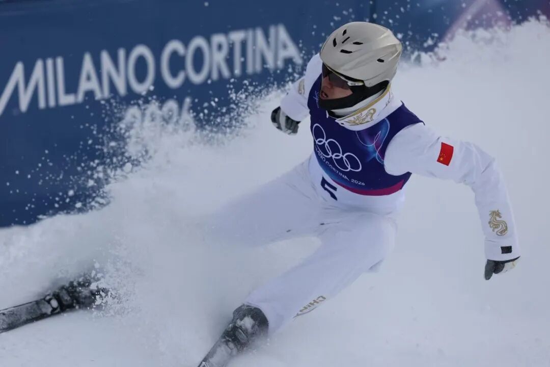 第四金!王心迪与徐梦桃成就冬奥金牌“夫妻档” 第四金!王心迪与徐梦桃成就冬奥金牌“夫妻档”