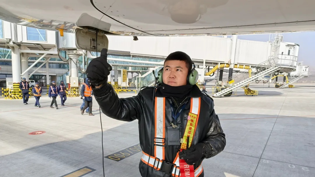 这个春节,青春“不打烊”! 这个春节,青春“不打烊”!