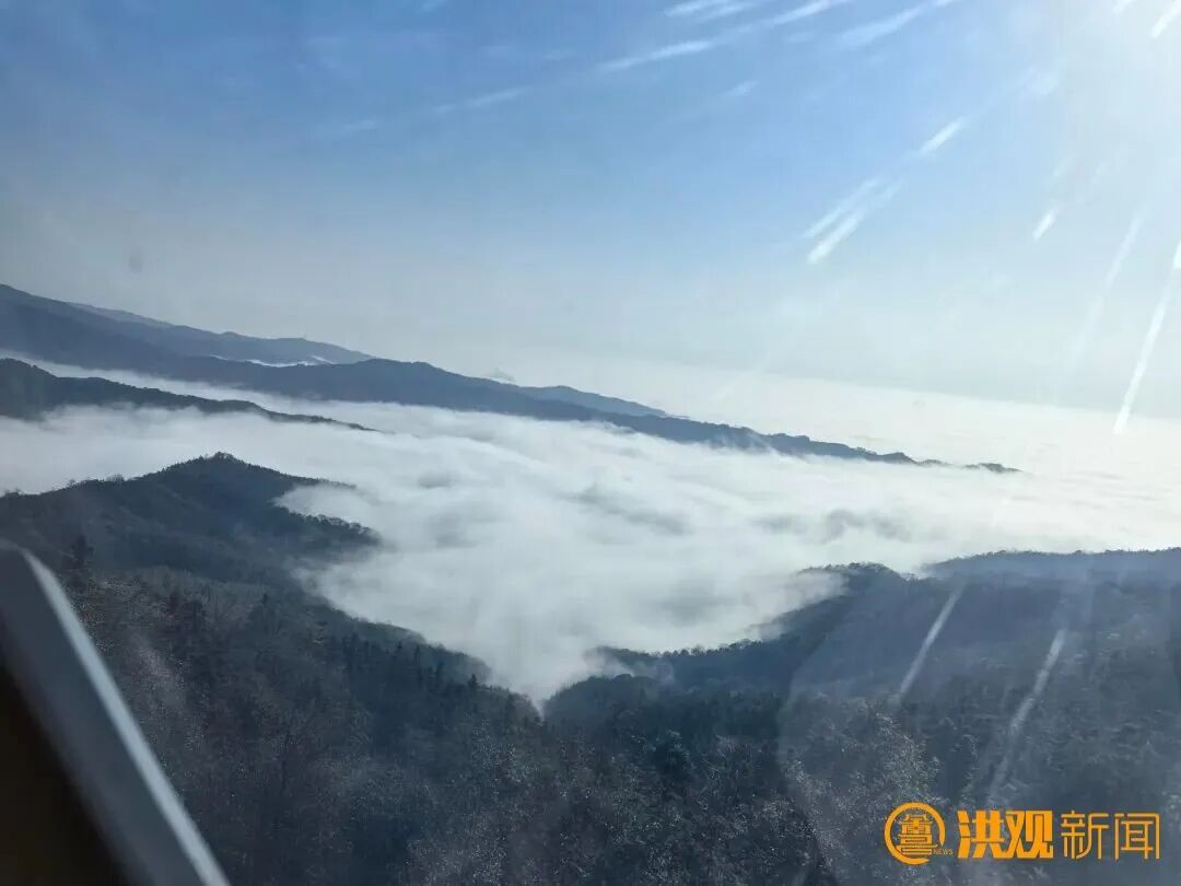 南昌梅岭云端索道惊现绝美云海! 南昌梅岭云端索道惊现绝美云海!