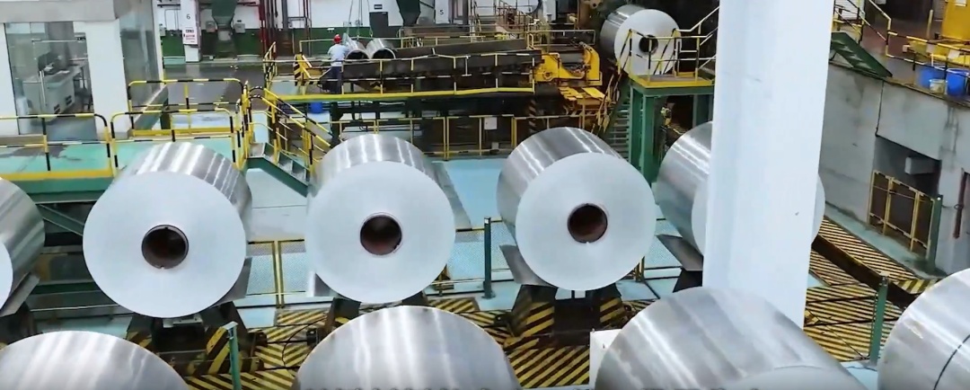 神舟飞船超60%关键铝材来自这里!他们坚守一线,为大国重器锻造“筋骨” 神舟飞船超60%关键铝材来自这里!他们坚守一线,为大国重器锻造“筋骨”