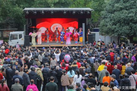 春节假期第八天，湖南客流2179.95万人次