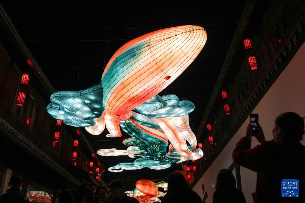 新春假期游兴浓