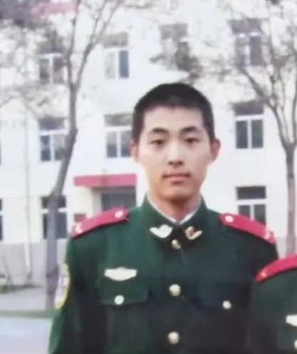 退役军人演员霸屏春节档，看过请举手！