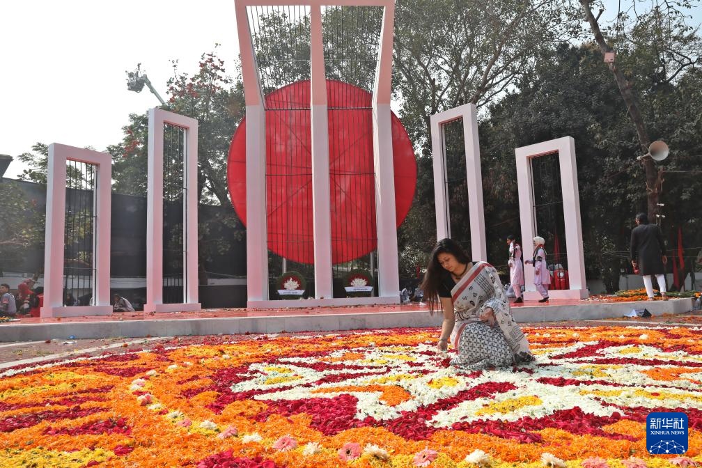 孟加拉国民众纪念国际母语日