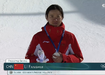 中国姑娘比阳光更明媚