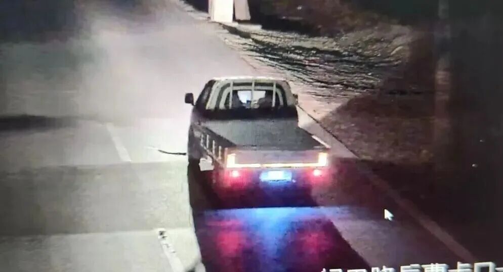 除夕烧车初三被抓！警方“帧”查追踪，3天揪出作案“隐形车”