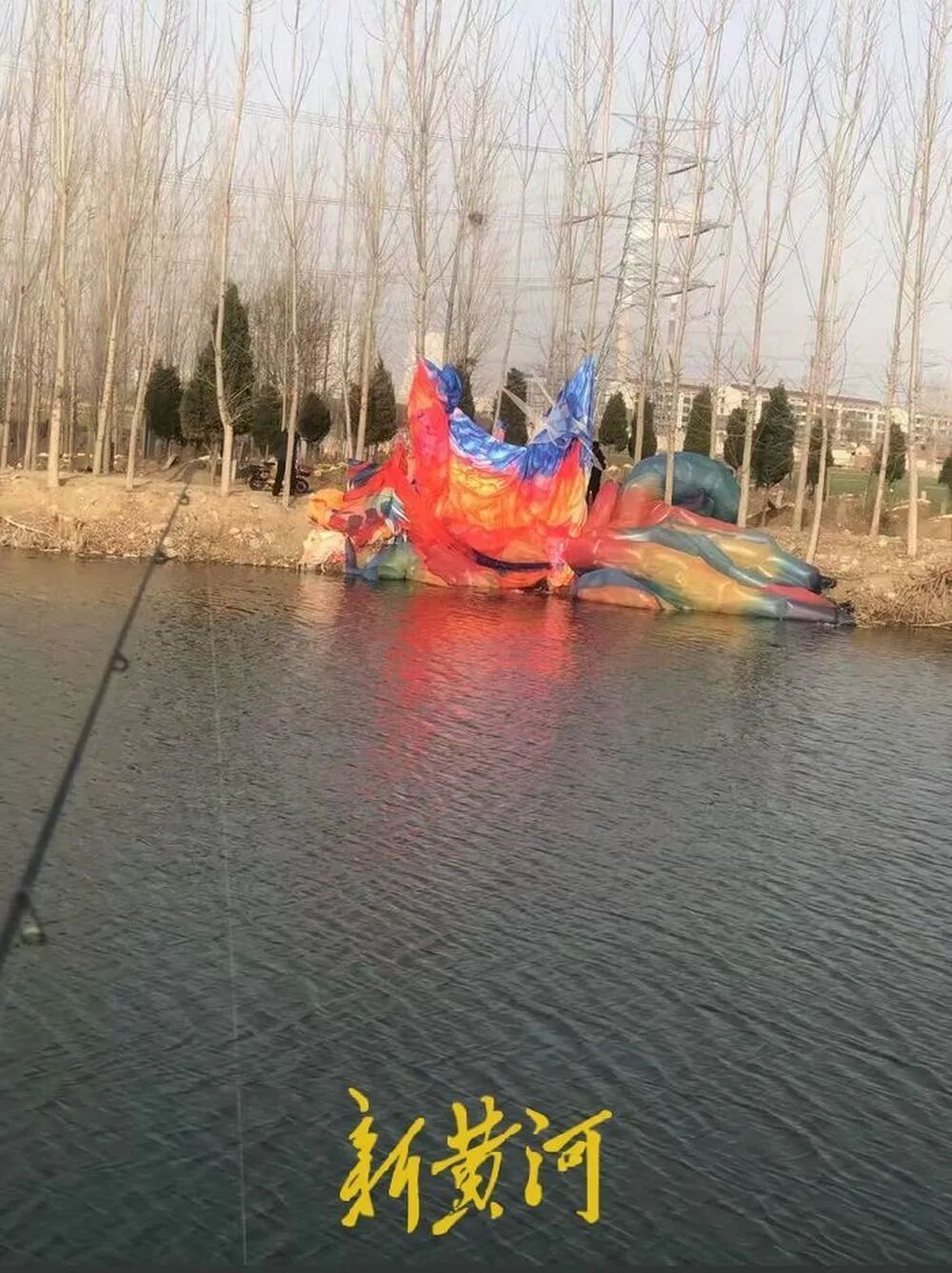 全网关心的济南“出逃”鳌鱼找到了,飞到章丘区一水库,相关负责人:不准备再展出了 全网关心的济南“出逃”鳌鱼找到了,飞到章丘区一水库,相关负责人:不准备再展出了