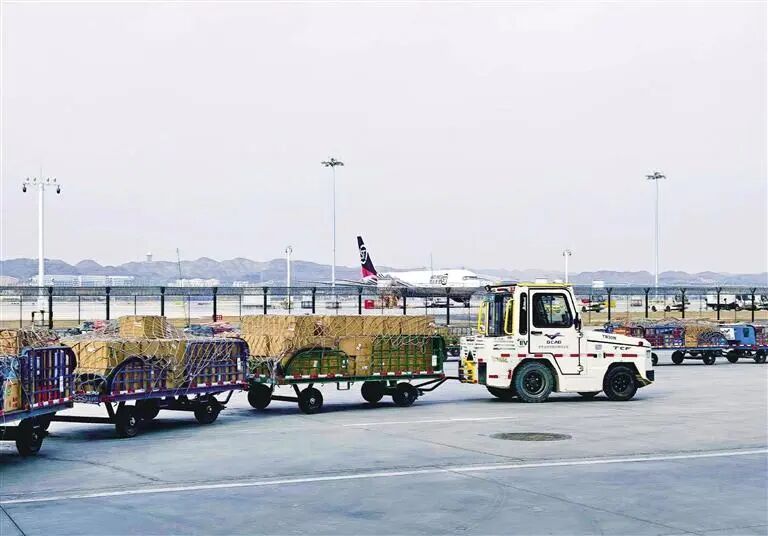 兰州铁路局迎节后返程客流高峰！2月22日共计开行旅客列车306对