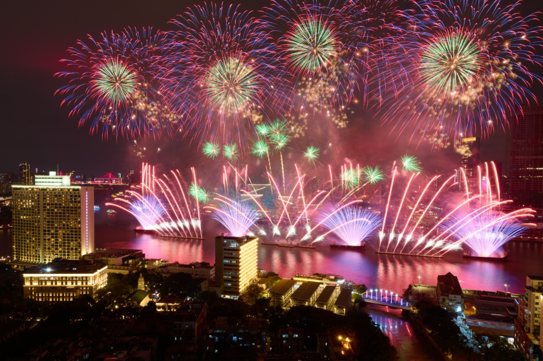 接待2010万人次、消费201亿元！广州春节太好玩了