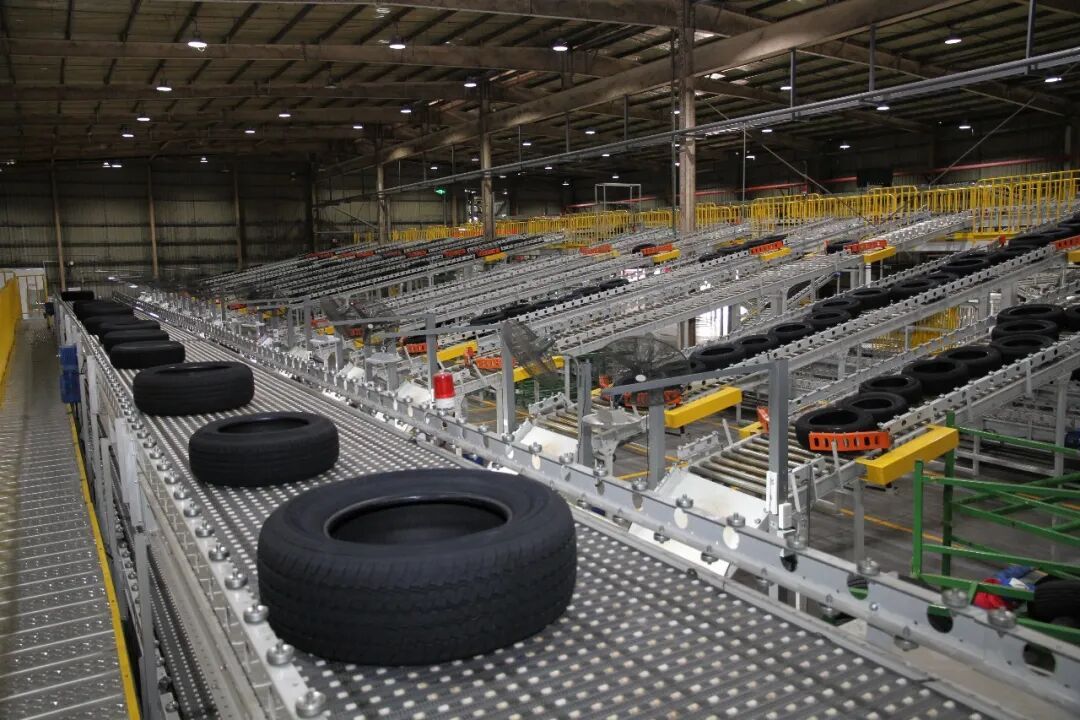 大年初二就复产赶订单!智能化设备实现“人停机不停” 大年初二就复产赶订单!智能化设备实现“人停机不停”