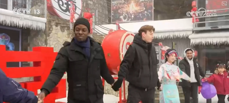 “数”里行间“新”观察·解锁马年新春消费新亮点、度假新玩法