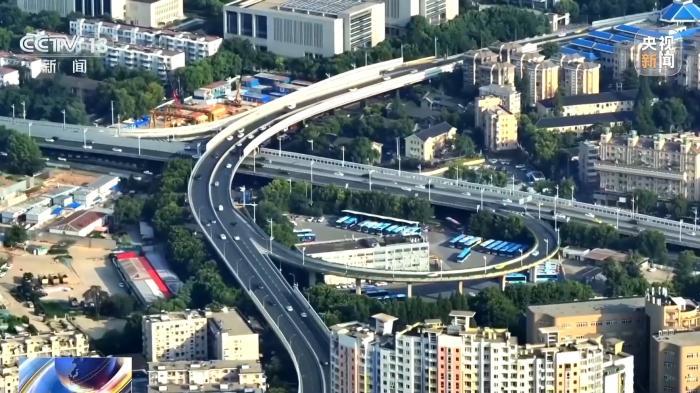 从“快闪打卡”到“沉浸体验” 春节“年味游”正被重新定义