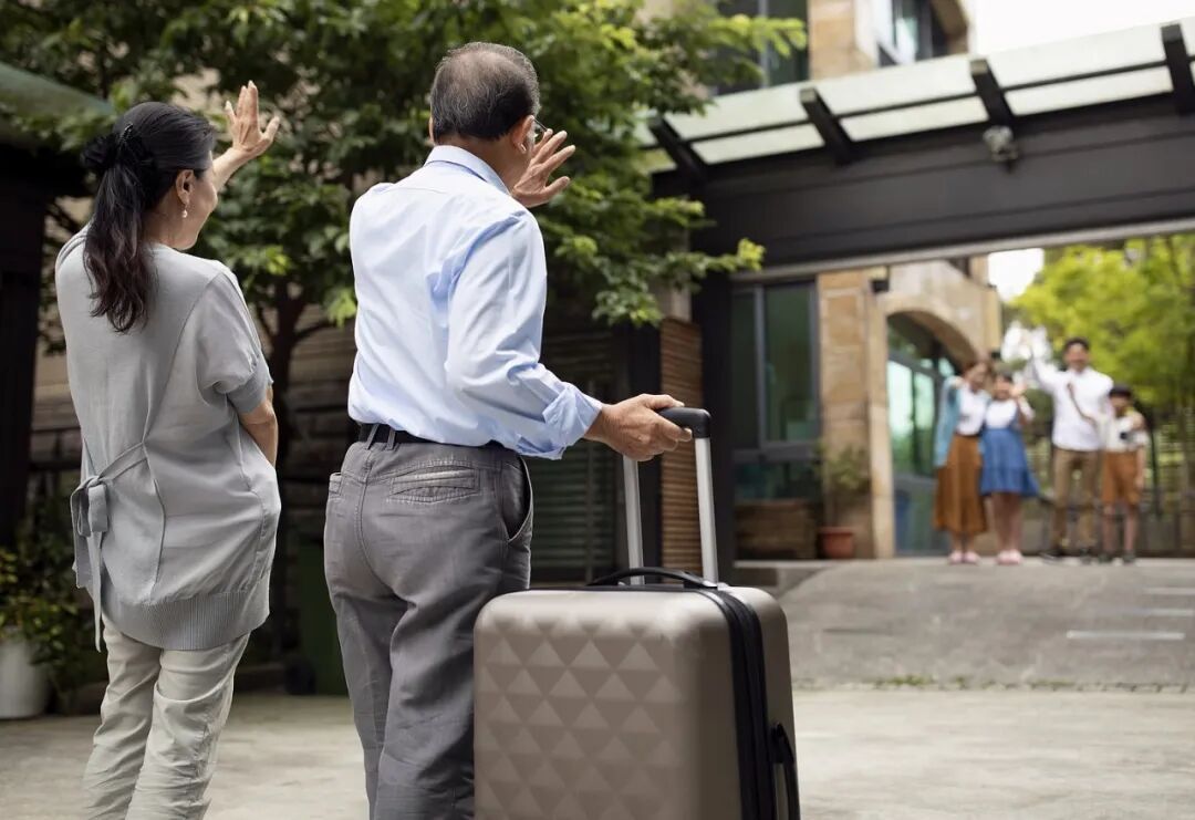 国安部披露：境外反华势力以快速“入籍”为饵，诱骗我国公民参加反华活动