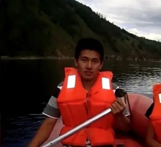 每年爬高堪比10个珠峰！他在零下40℃守护106个基站