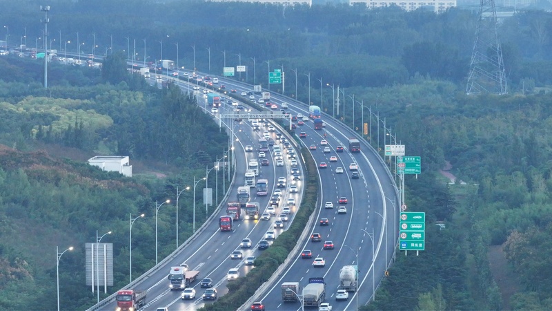 占全国近一成 春节假期河南全省跨区域人员流动量达2.5亿人次 占全国近一成 春节假期河南全省跨区域人员流动量达2.5亿人次